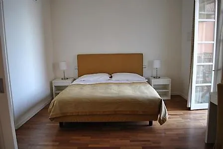 Sleeps 4 Pool Wifi *